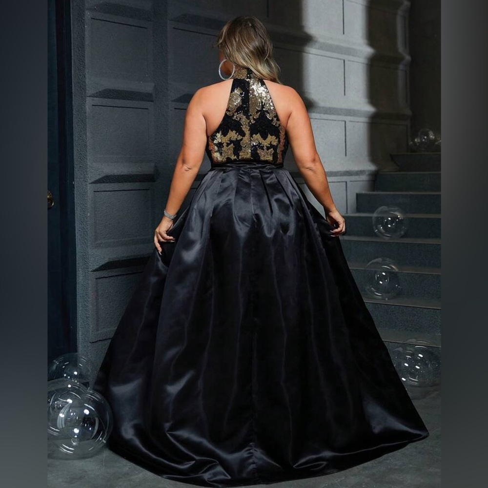 Women Plus Sequin Black & Gold Formal Evening Gown - Picture 6 of 11